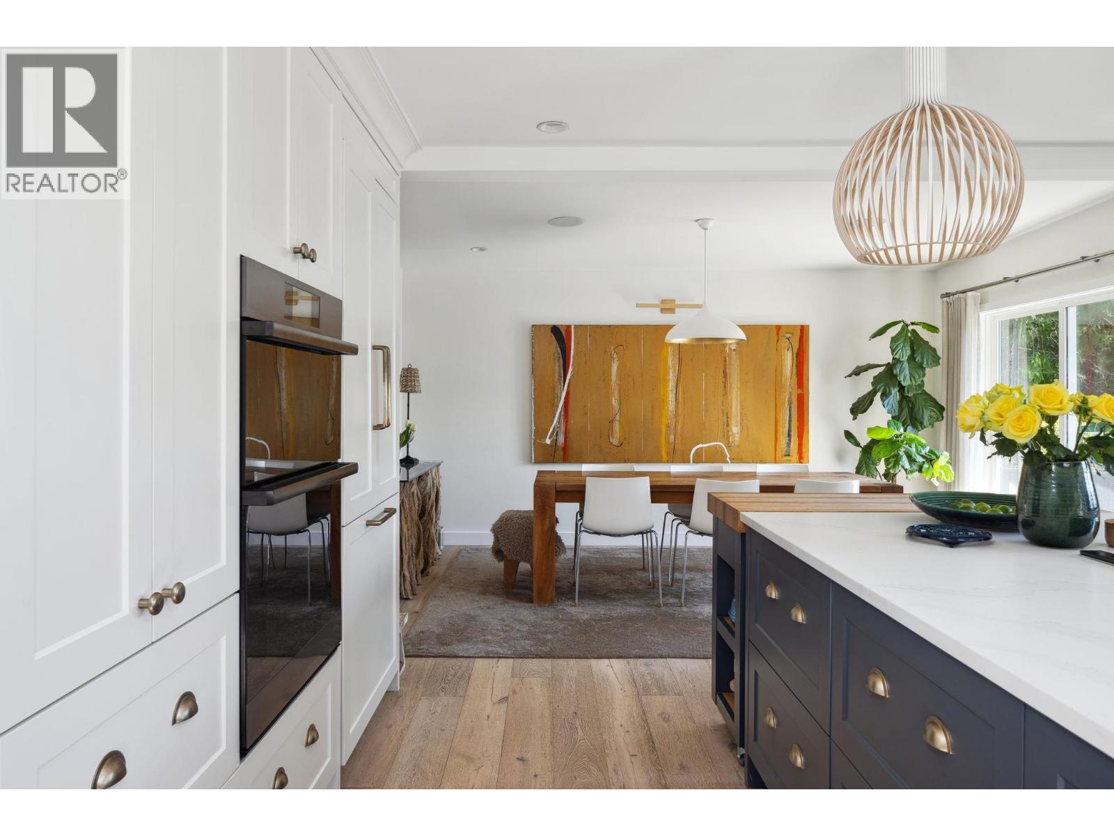 4445 STONE COURT, West Vancouver