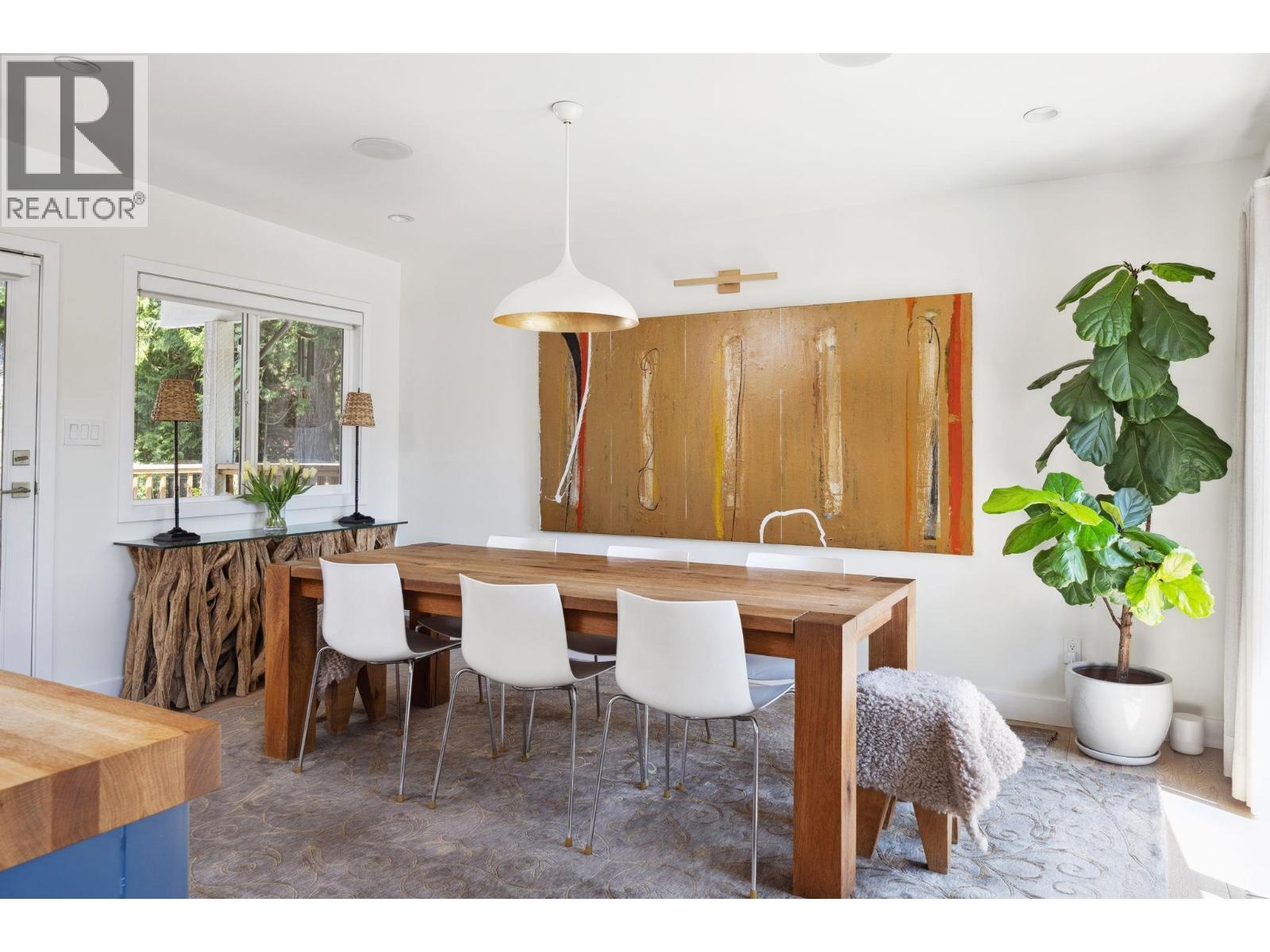 4445 STONE COURT, West Vancouver