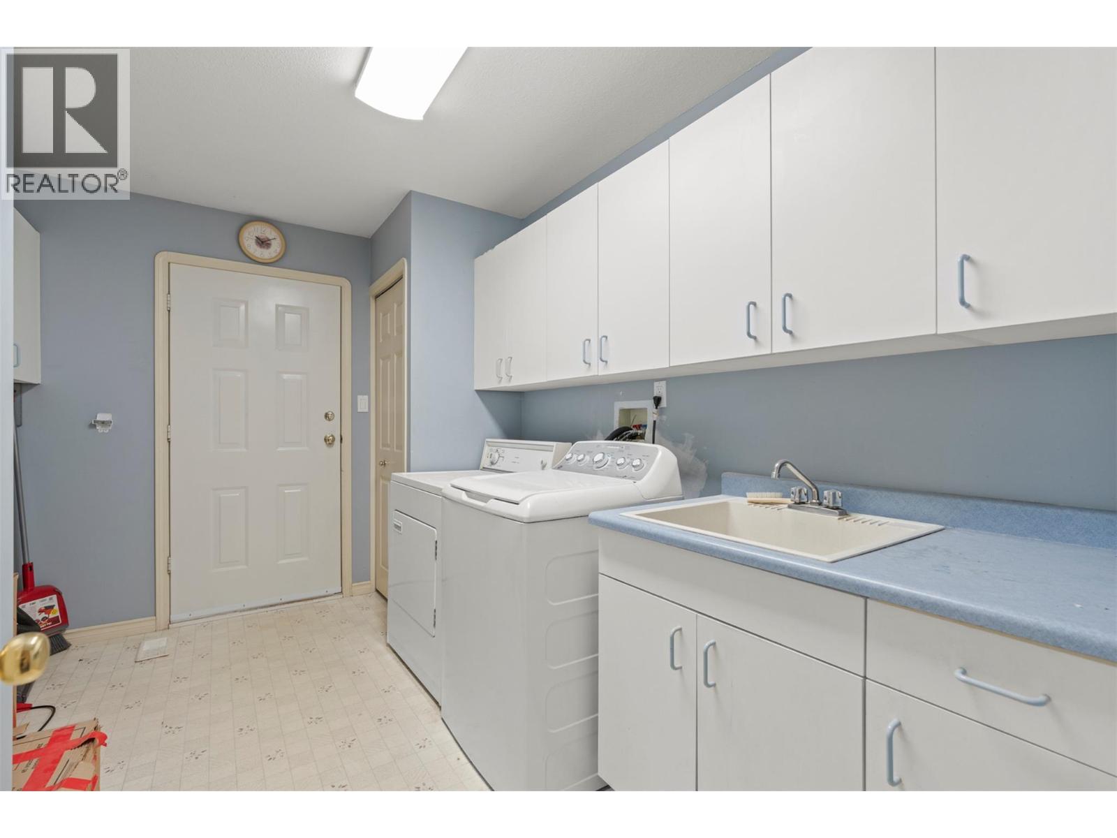 995 Shuswap River Drive, Lumby