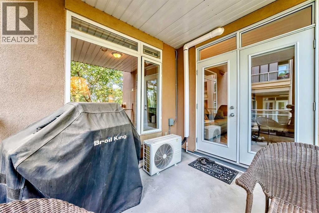 Single Family House for Sale in   Hemlock Crescent SW Spruce Cliff Calgary 