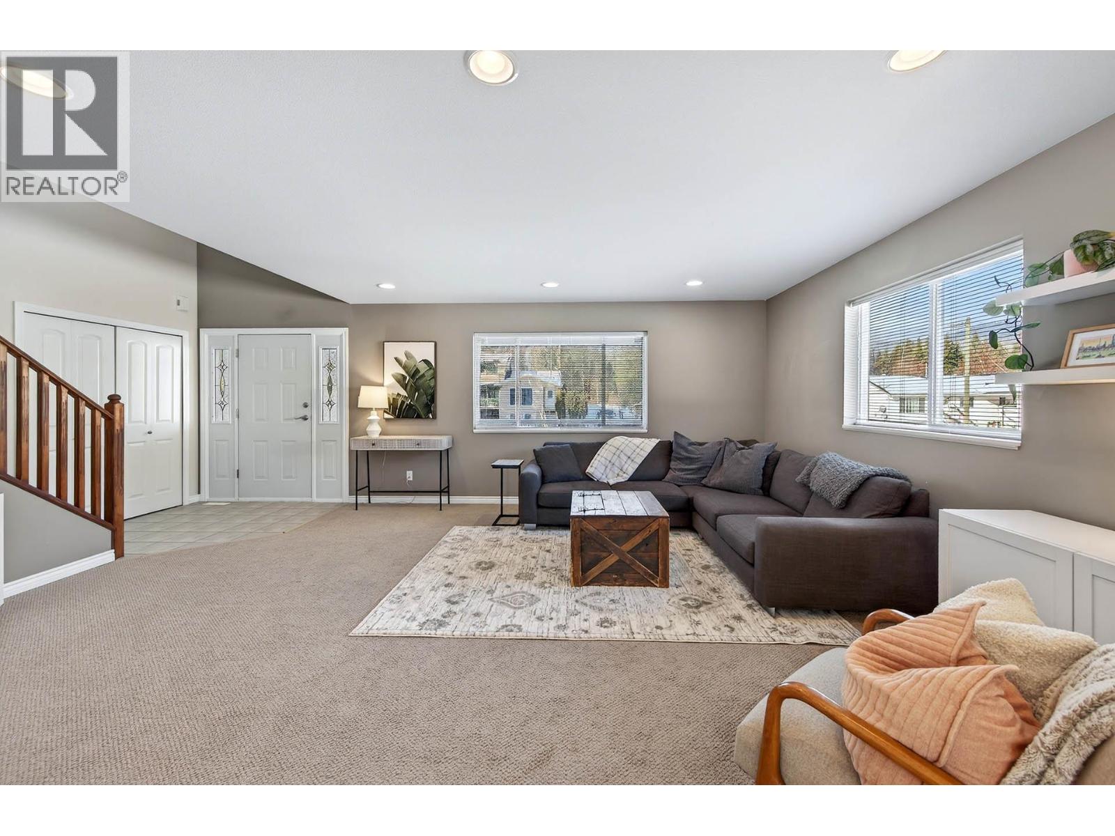 370 WYNDHAVEN PLACE - 13