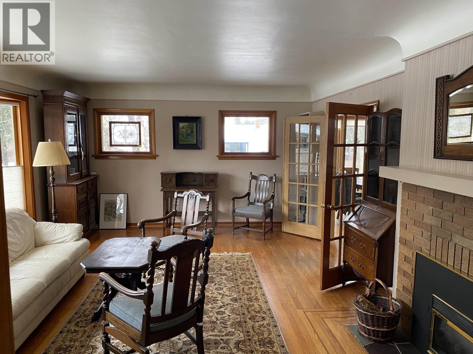 125 15TH AVENUE - 14