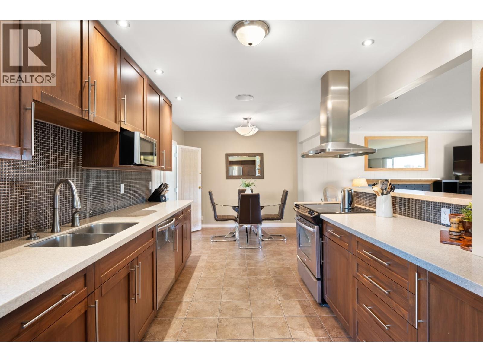 5118 COOPER Place, Delta