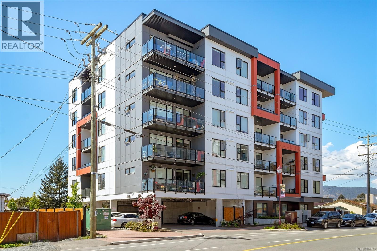 #504 815 ORONO AVE - 24