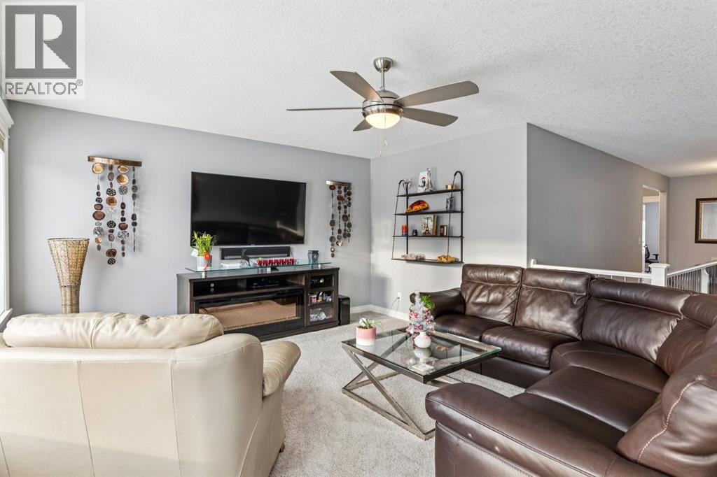 Single Family House for Sale in  Auburn Sound Manor SE Auburn Bay Calgary 