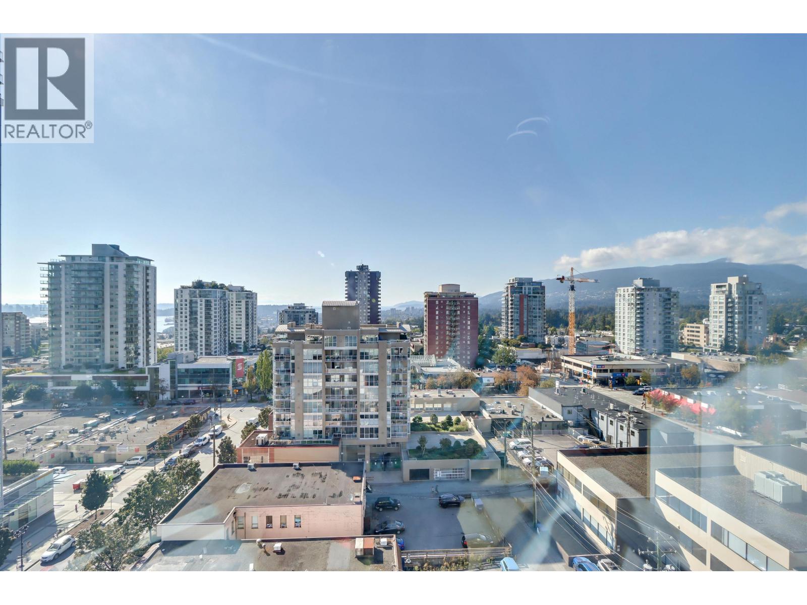 1203 140 E 14TH STREET, North Vancouver