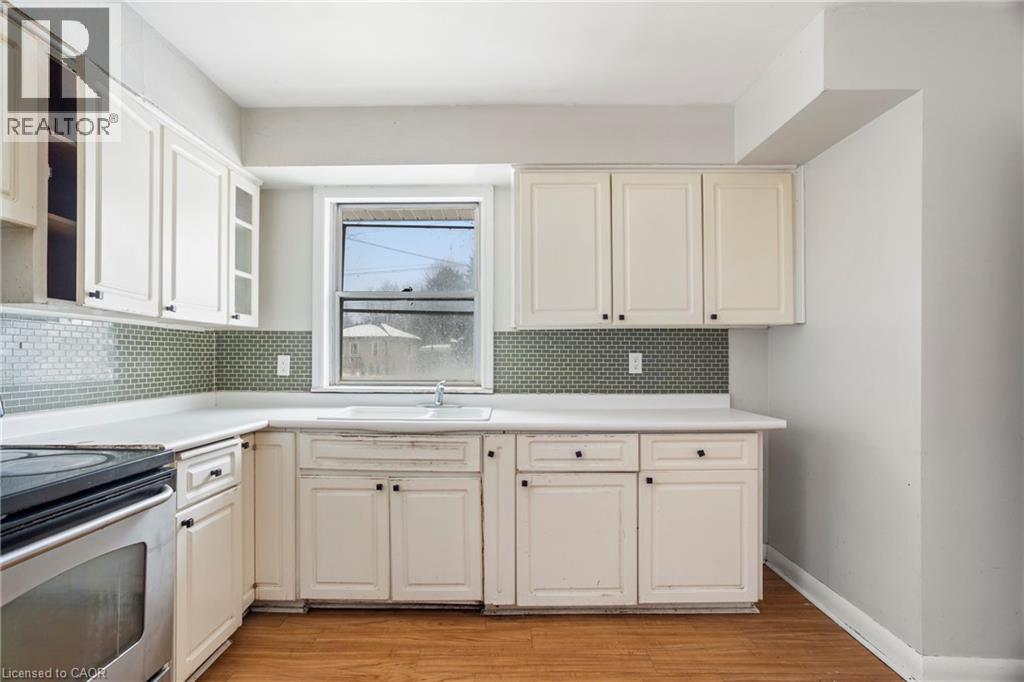 261 WATER STREET - 15