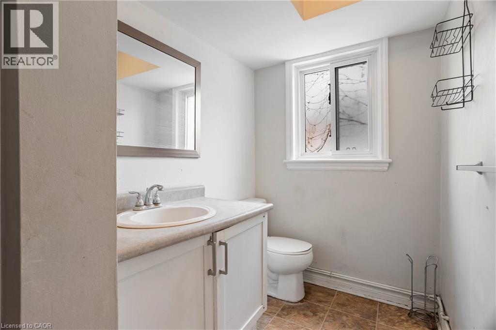 261 WATER STREET - 32