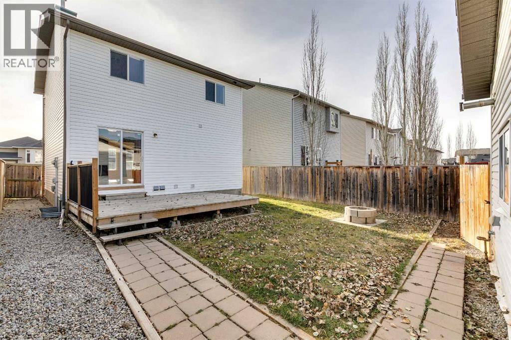 
          228 Luxstone Place Southwest
            <br/>
            <span>Airdrie</span>
            , 
            <span>AB</span>
             <span>T4B3C1</span>
         - Photo 27