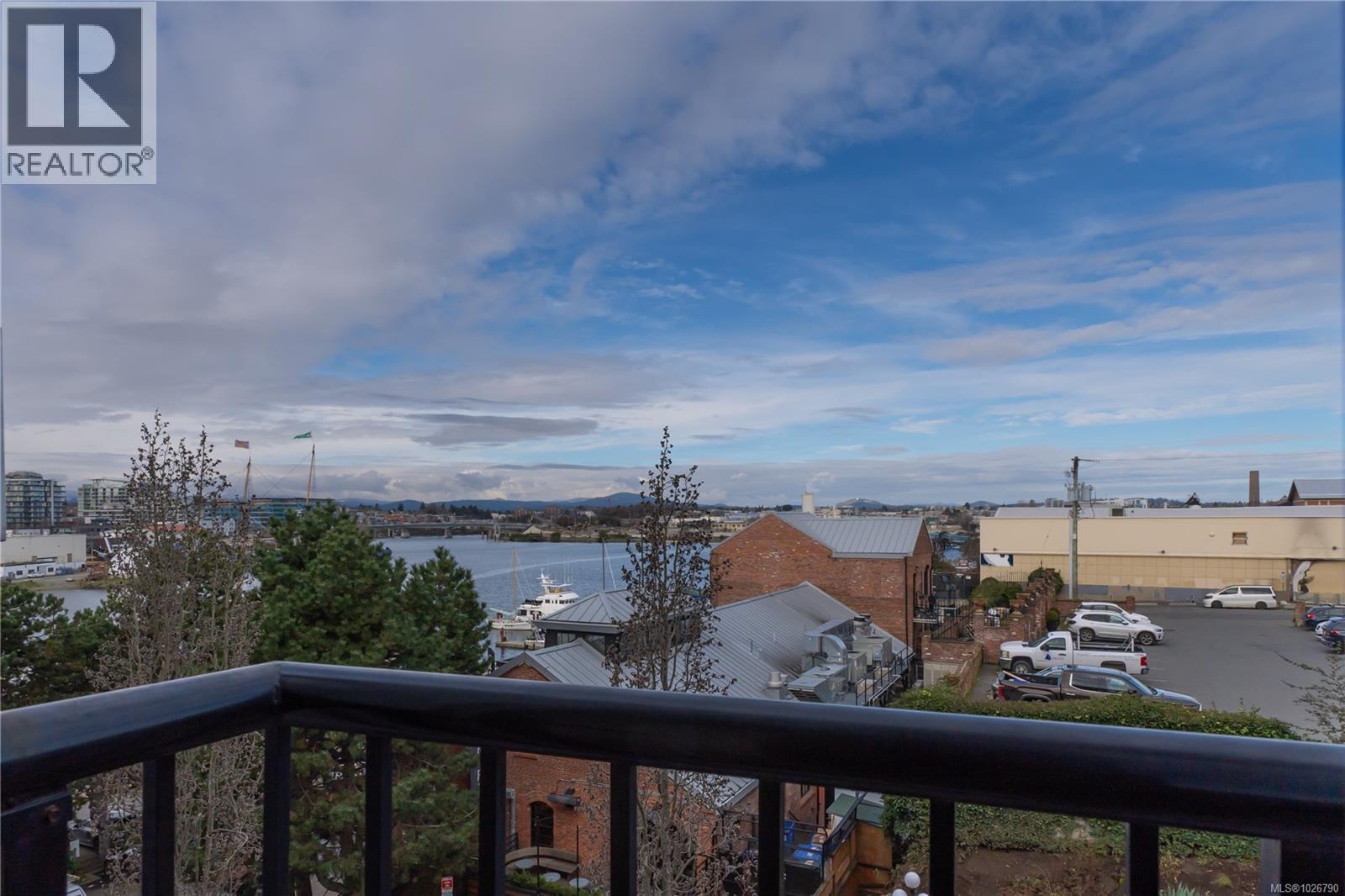 419 409 Swift Street, Victoria