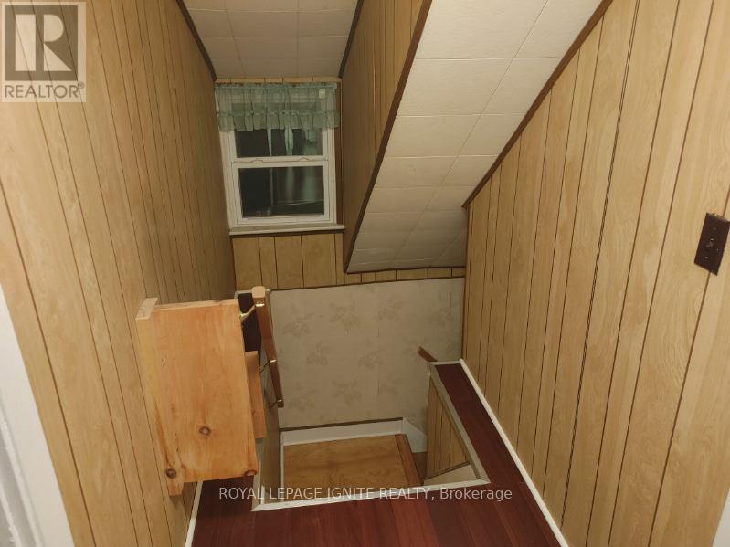 87 NINTH STREET W - 6