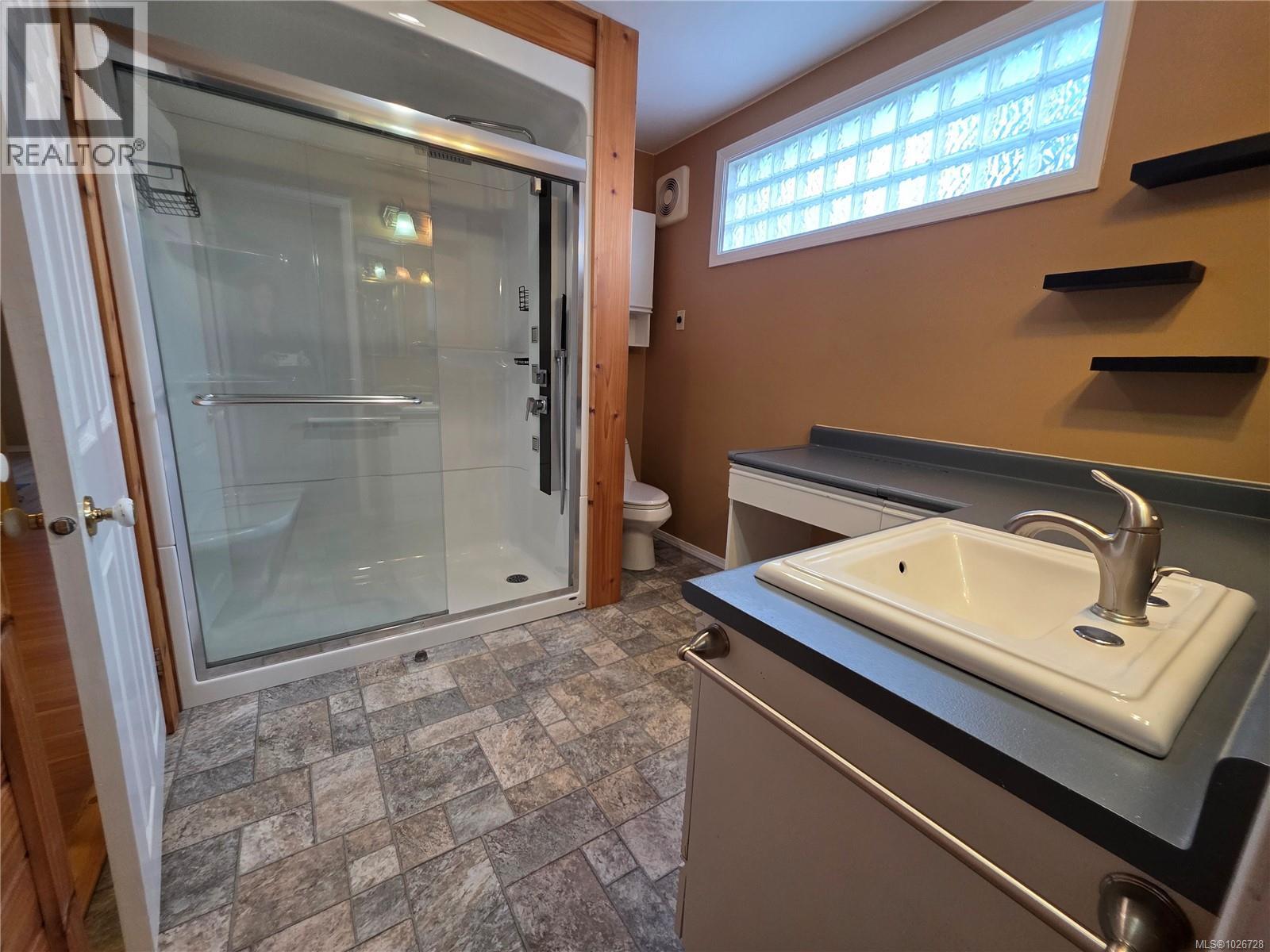 2417 9th Ave, Port Alberni