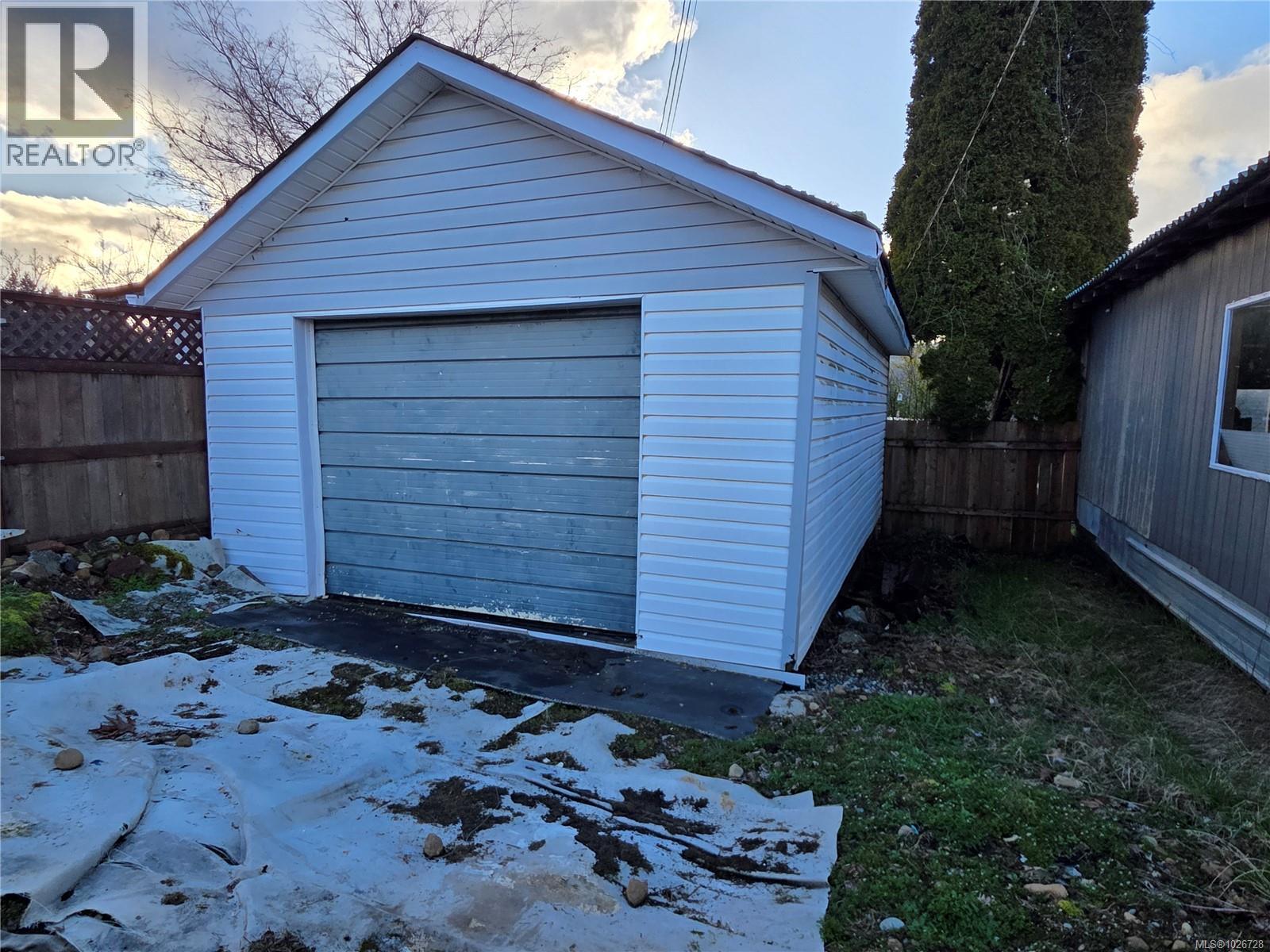 2417 9th Ave, Port Alberni