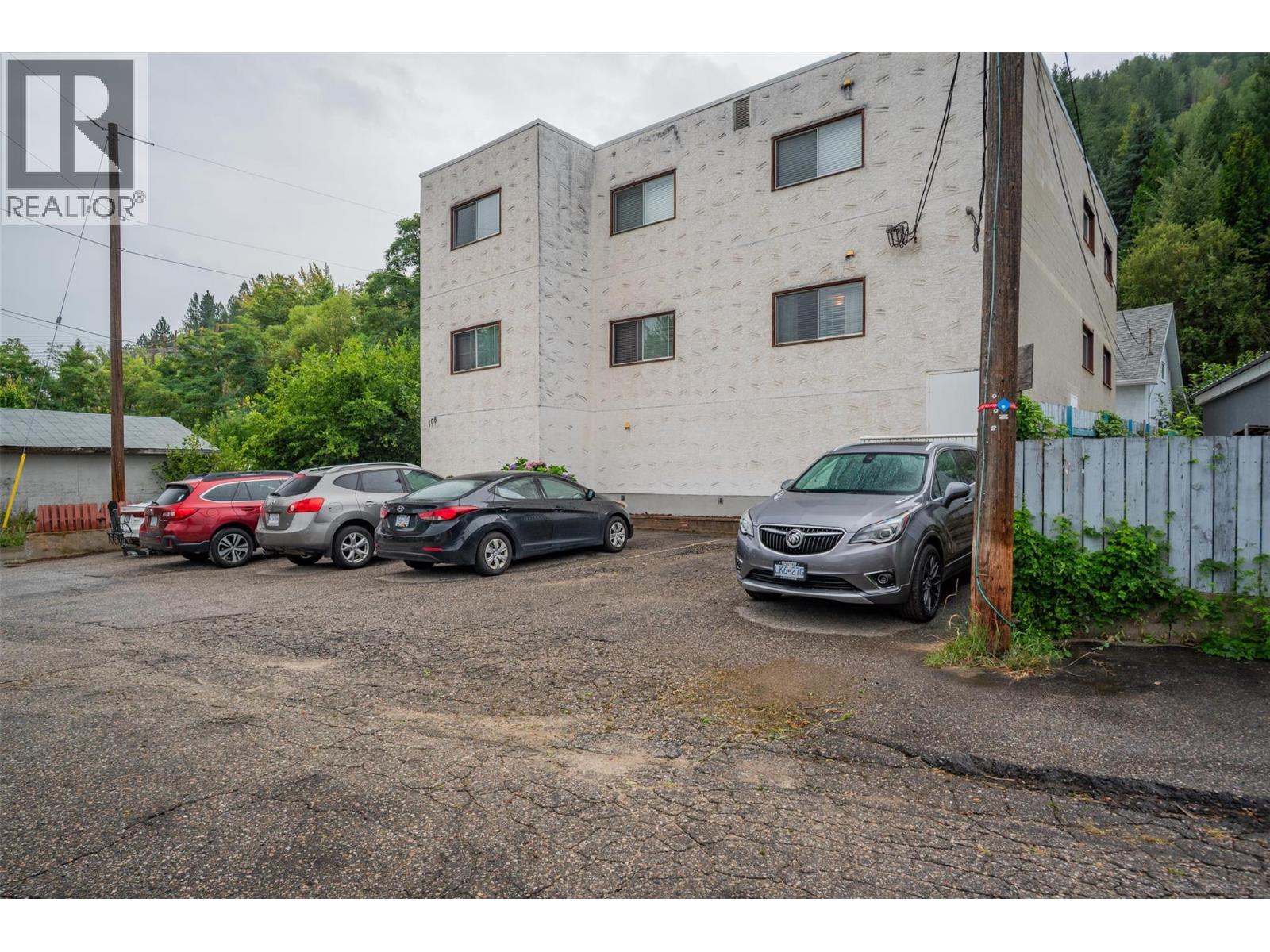 108 COLLEY STREET - 27