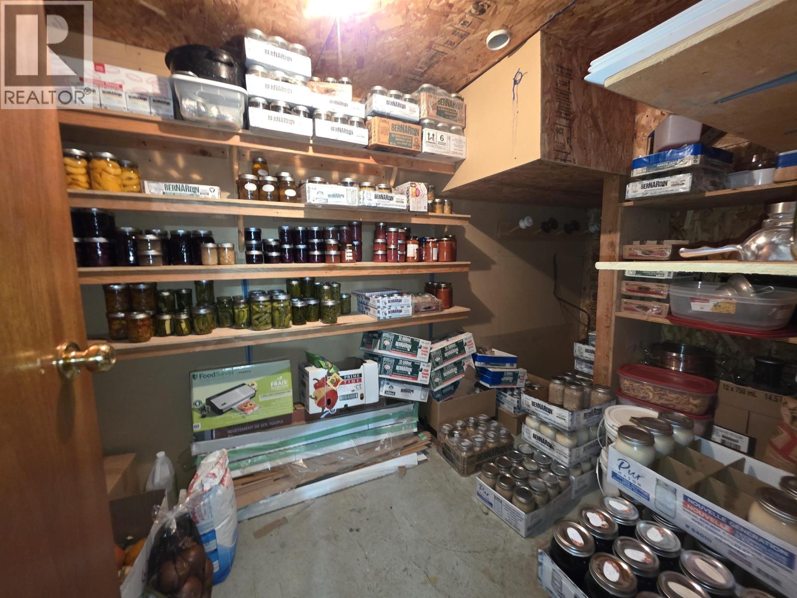 430 CHILAKO CRESCENT, Fraser Lake