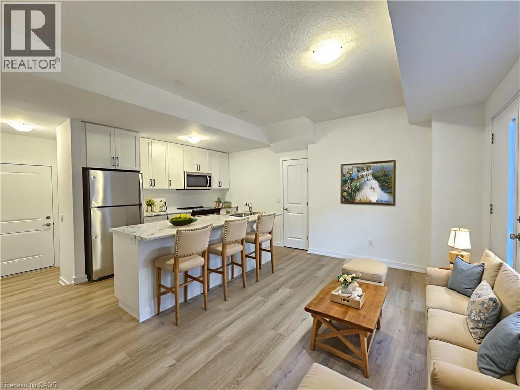 70 KENESKY Drive Unit# 11 - Photo 5 of 22, Waterdown, Ontario