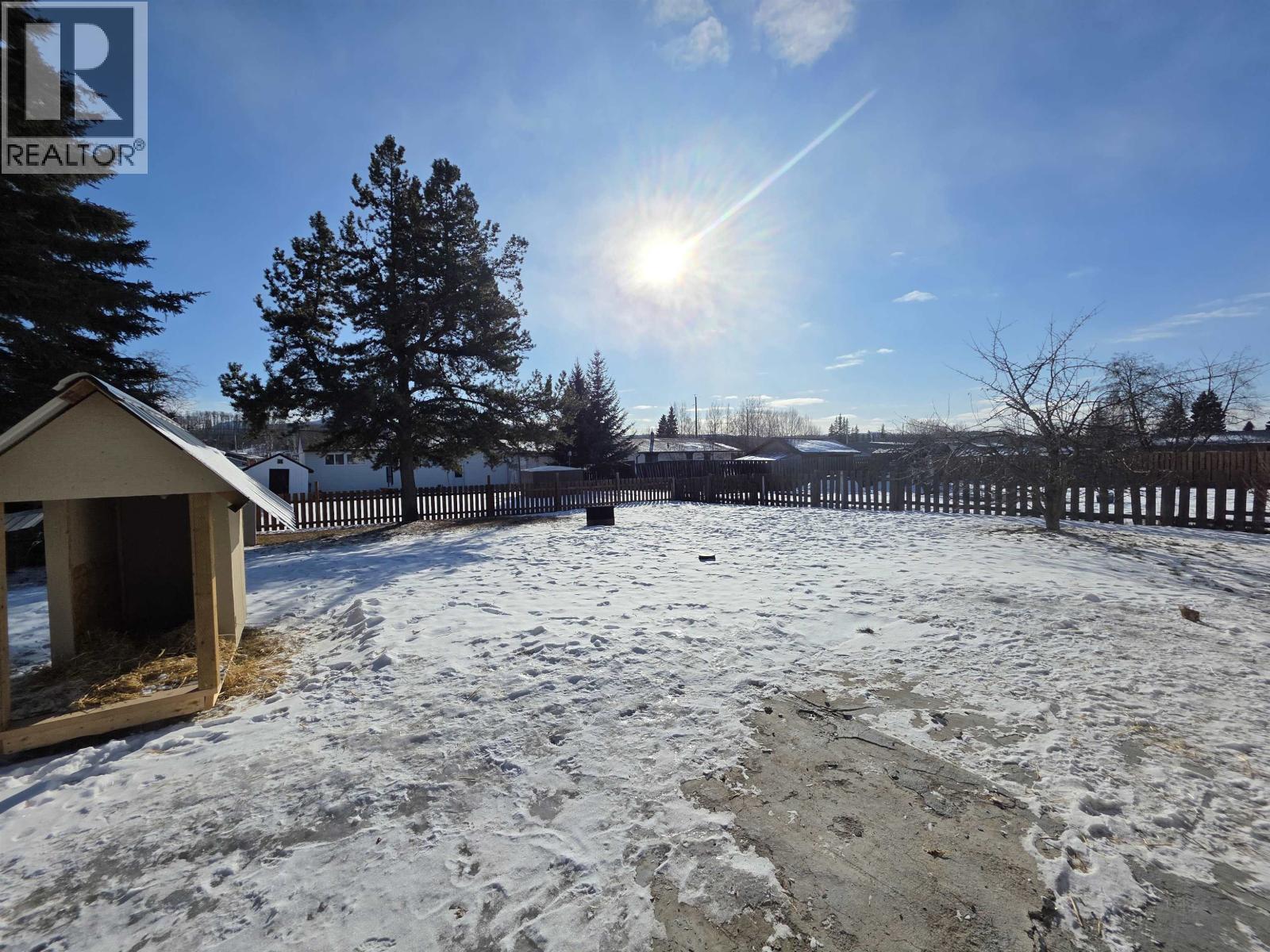 430 CHILAKO CRESCENT, Fraser Lake