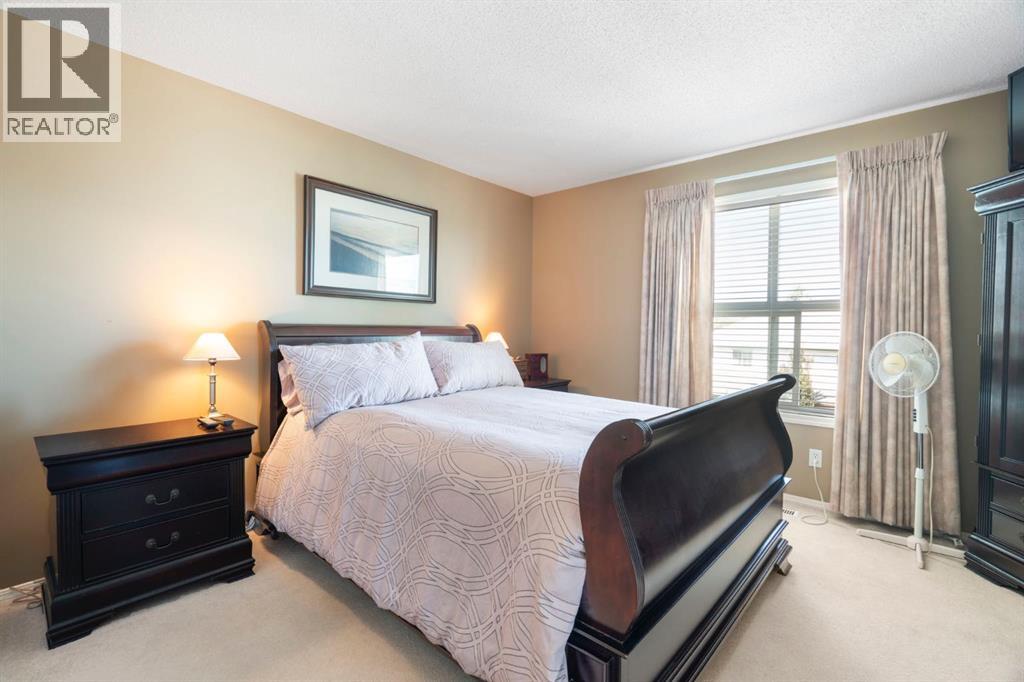 Single Family House 4 Level for Sale in  Bridlewood Lane SW Bridlewood Calgary 