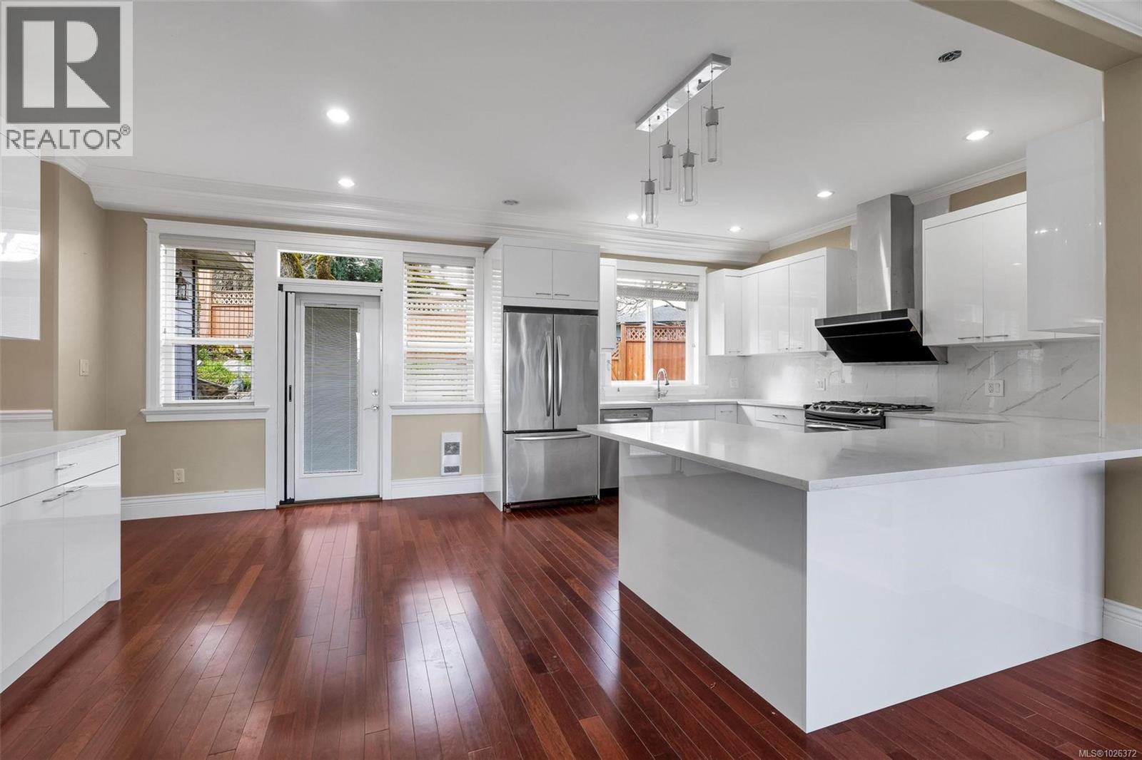  3924 Druce Lane, Saanich