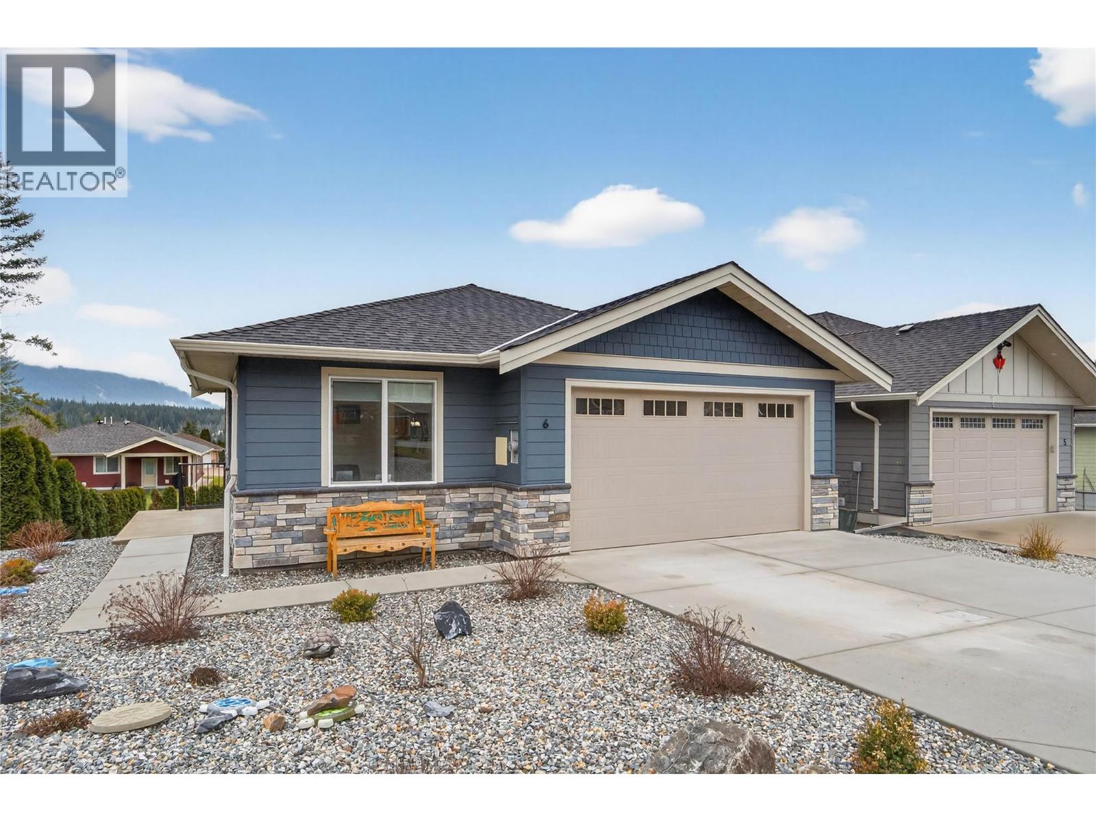 #6 2715 Golf Course Drive, Blind Bay