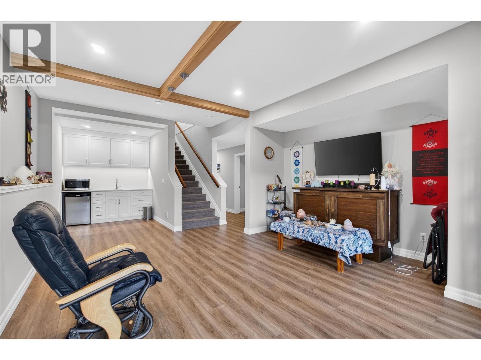 #6 2715 Golf Course Drive, Blind Bay