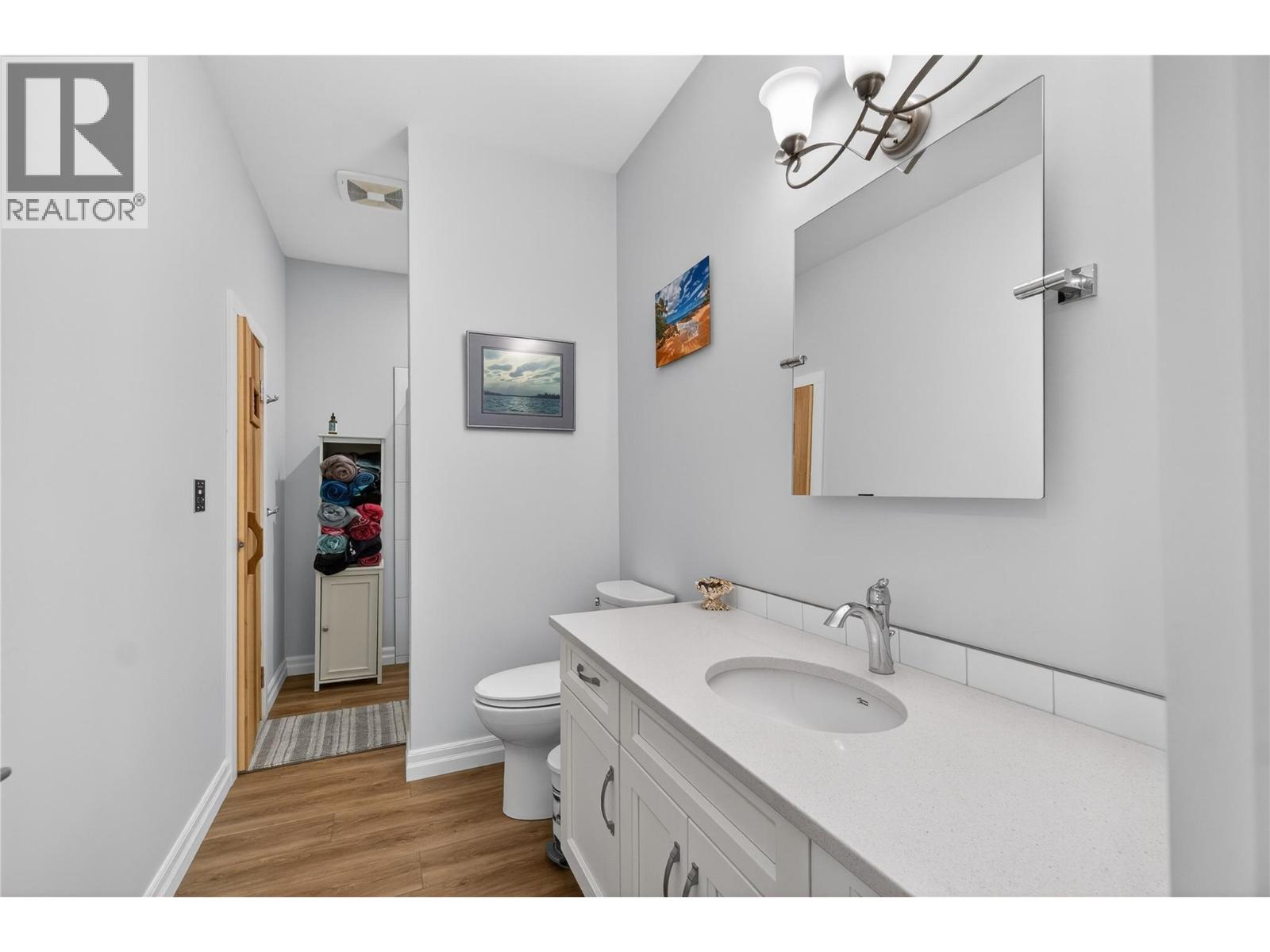 #6 2715 Golf Course Drive, Blind Bay