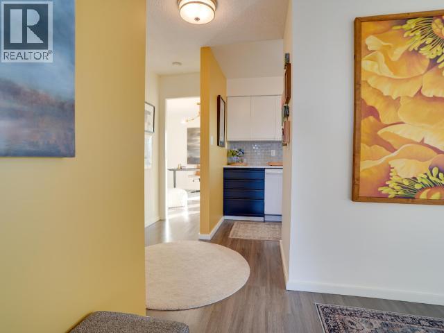 12-3818 JOYCE AVE, Powell River