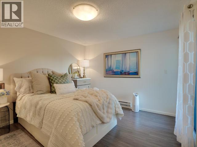 12-3818 JOYCE AVE, Powell River