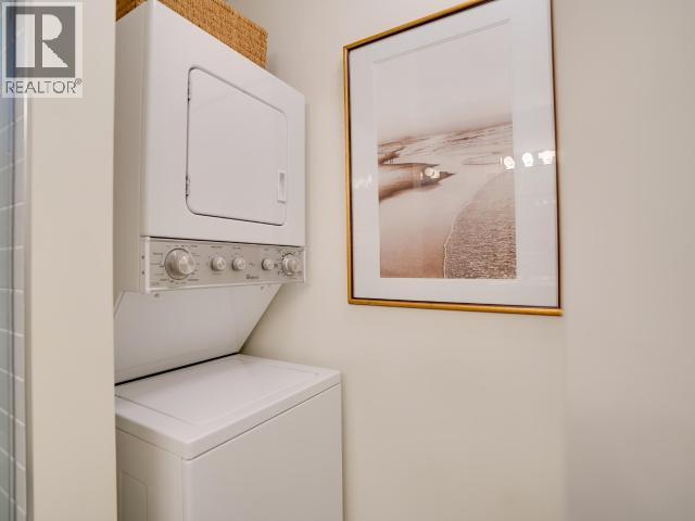 12-3818 JOYCE AVE, Powell River