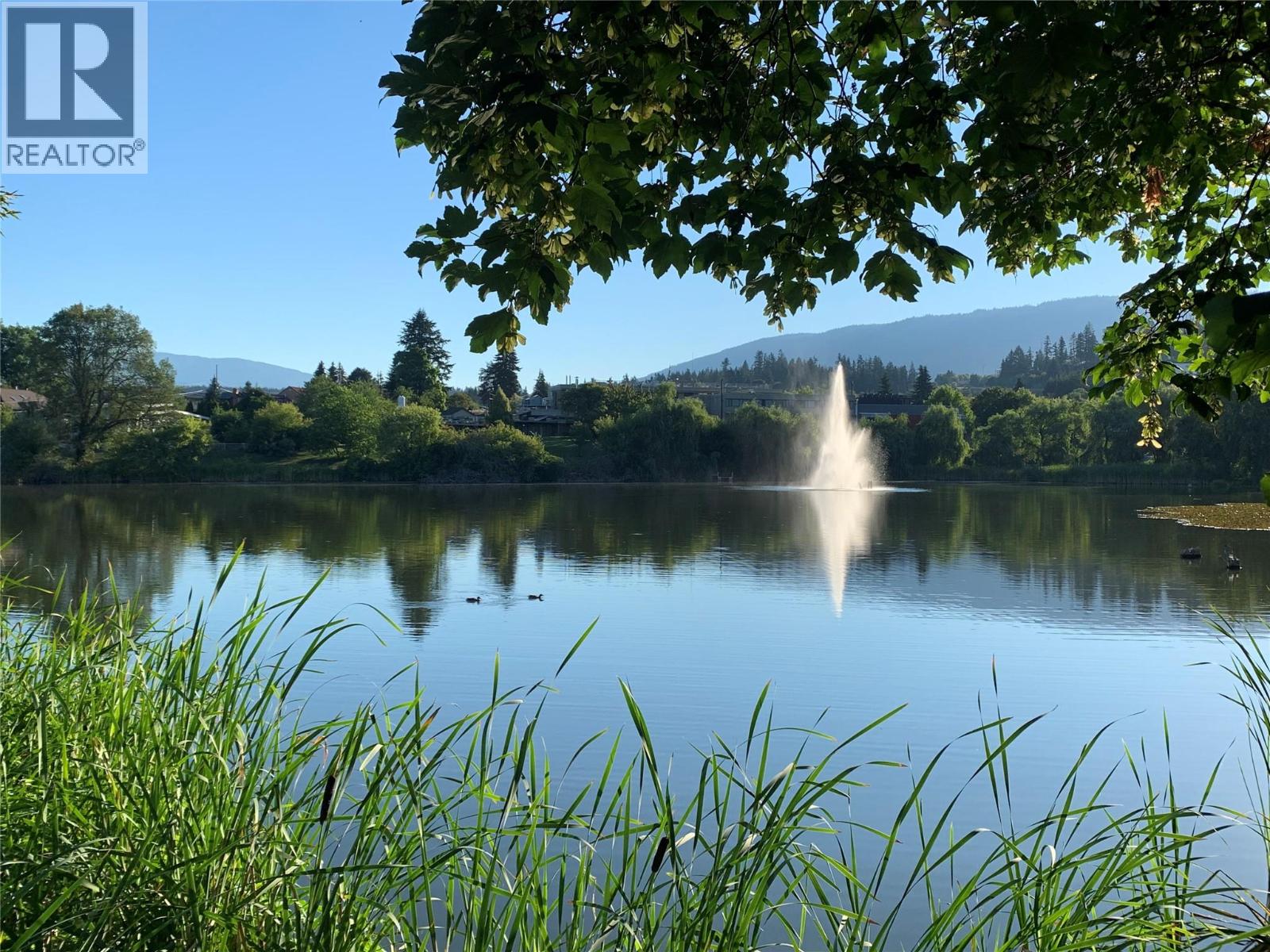 5 1910 11 Avenue Northeast, Salmon Arm