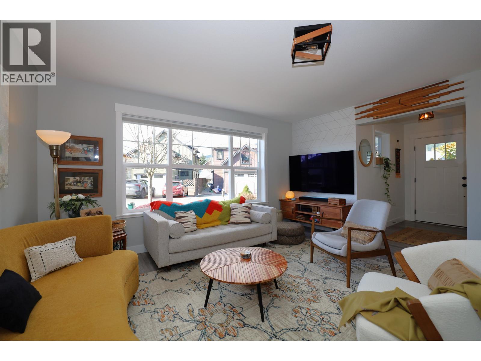 766 COOPER LANE, Gibsons