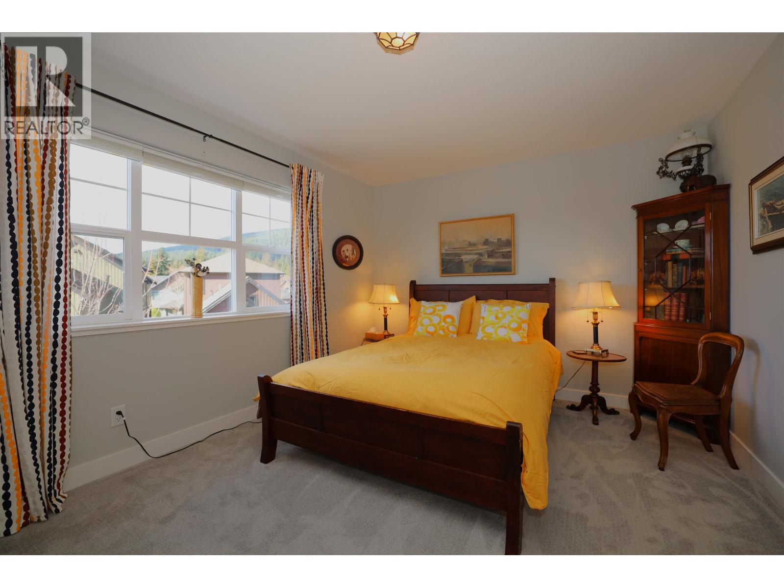 766 COOPER LANE, Gibsons