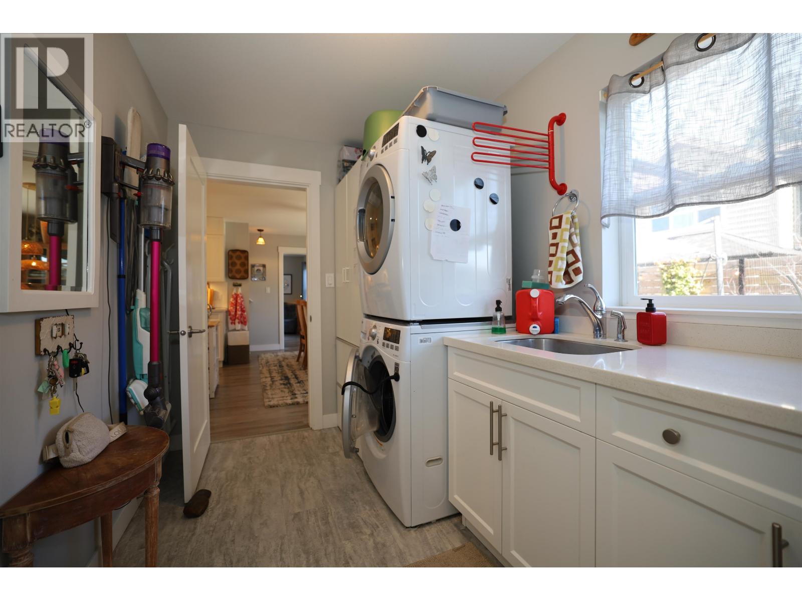 766 COOPER LANE, Gibsons