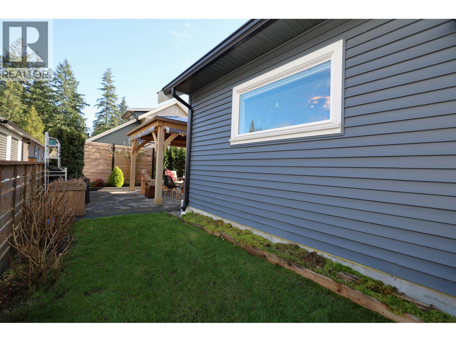 766 COOPER LANE, Gibsons