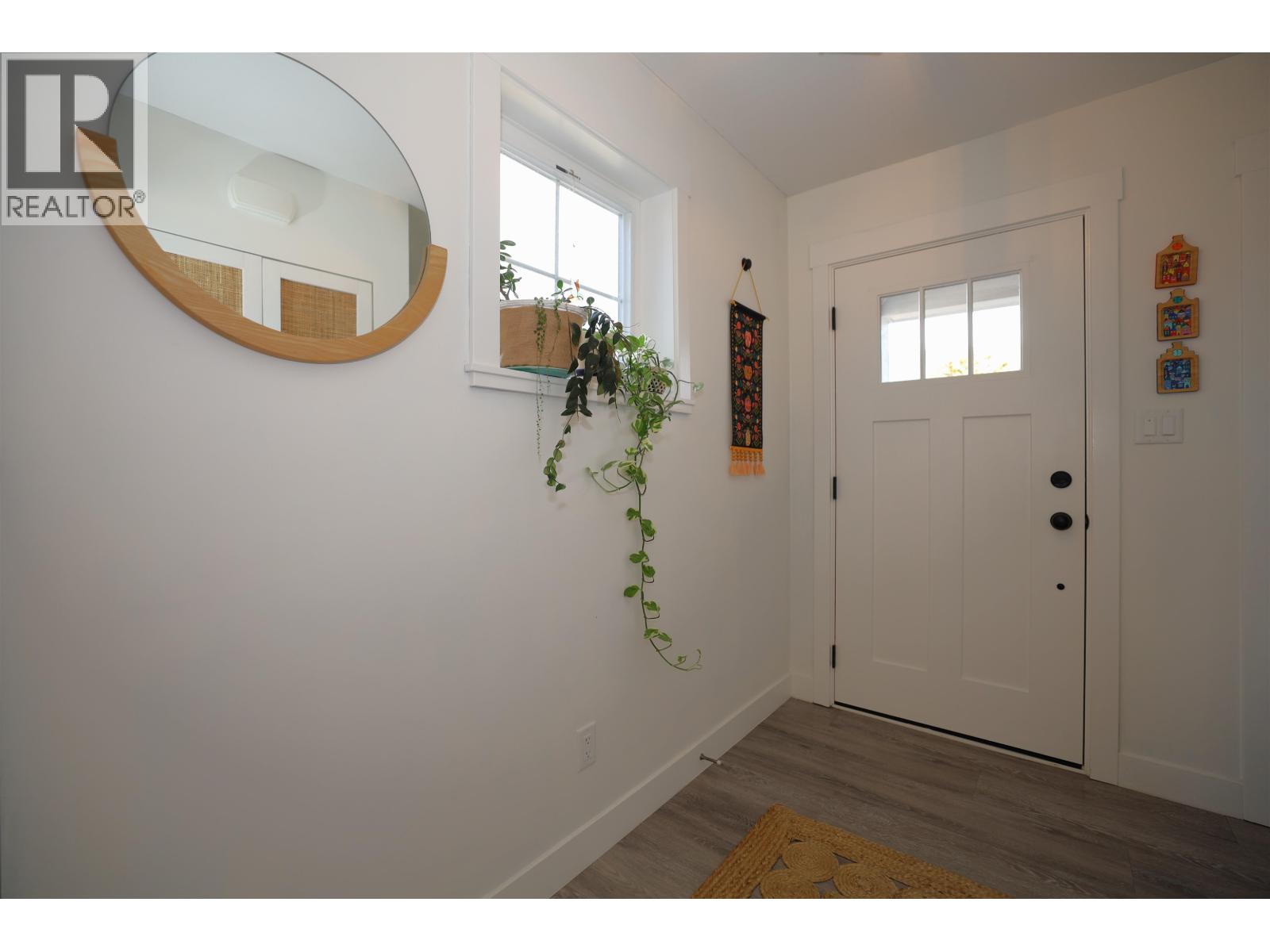 766 COOPER LANE, Gibsons