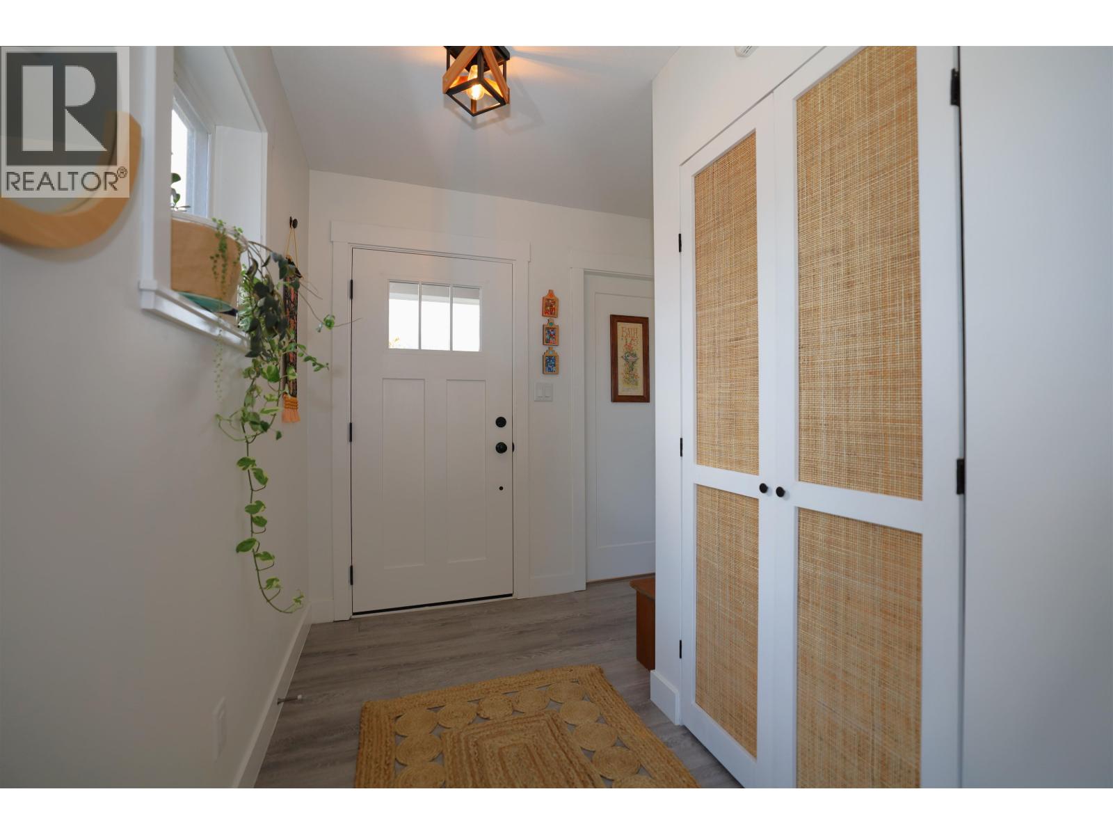 766 COOPER LANE, Gibsons