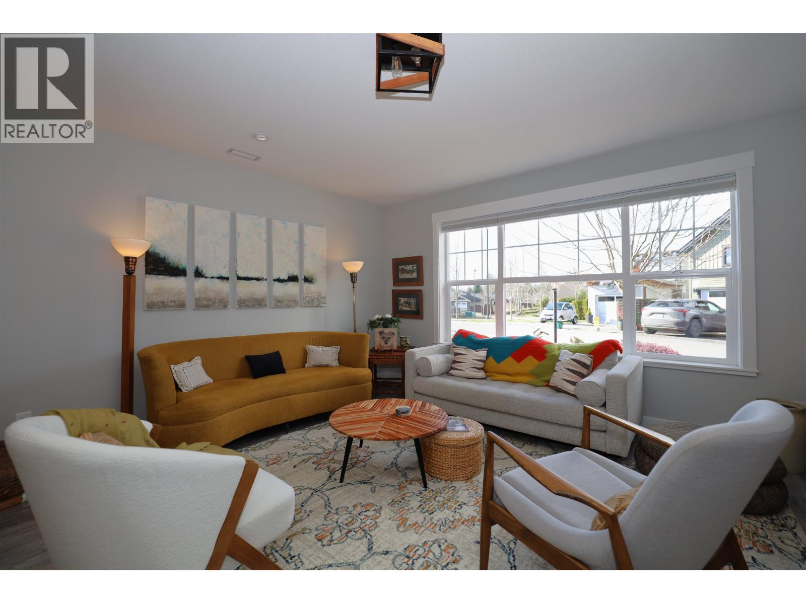 766 COOPER LANE, Gibsons