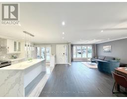 Kitchen - 3 Mosedale Crescent, Toronto, ON M2J3A3 Photo 11