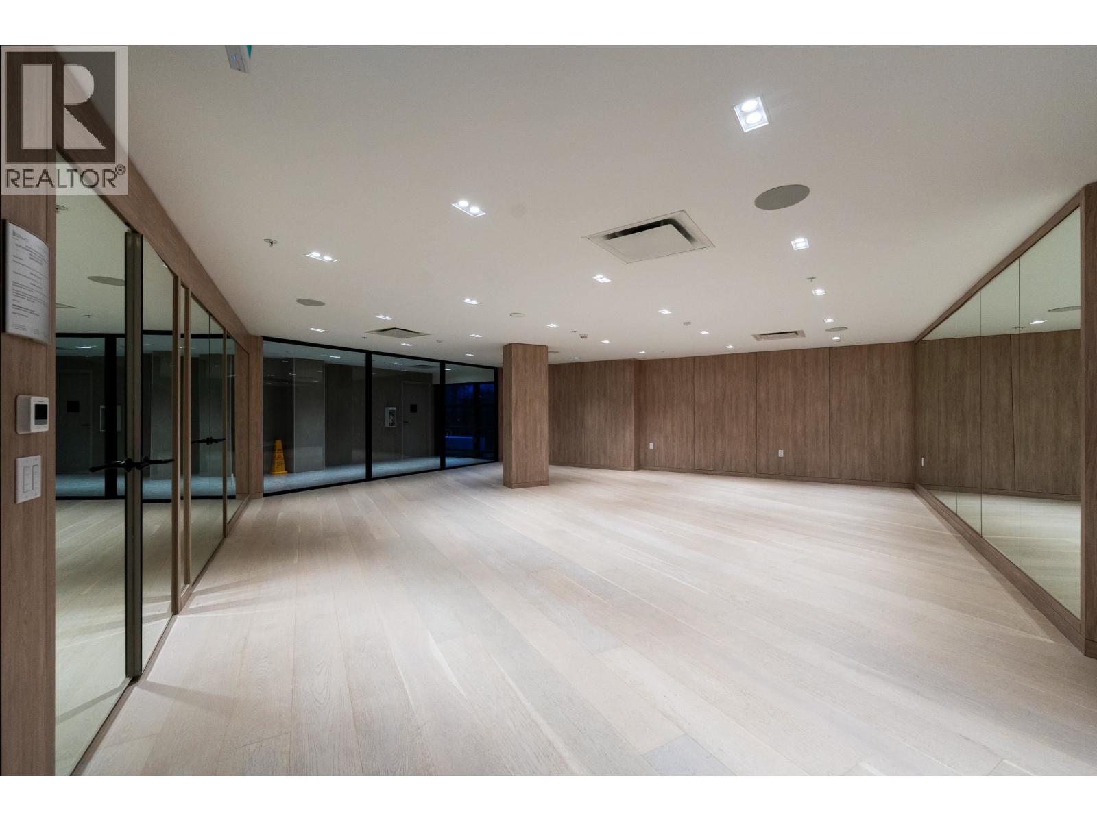 1203 6300 MINORU BOULEVARD