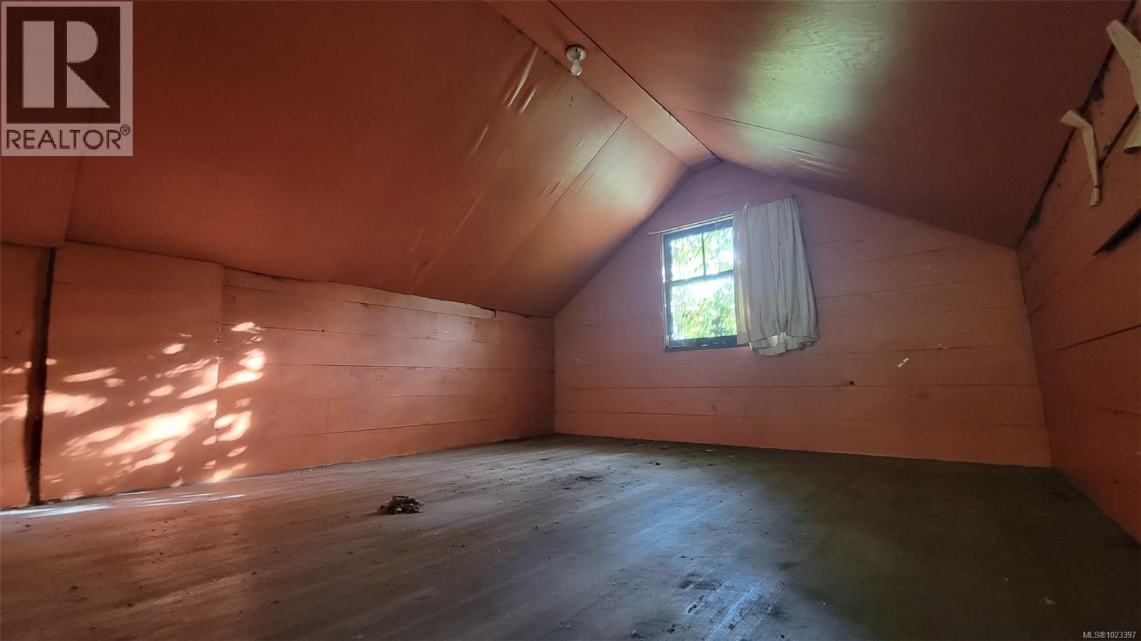 4880 COMPTON RD - 17