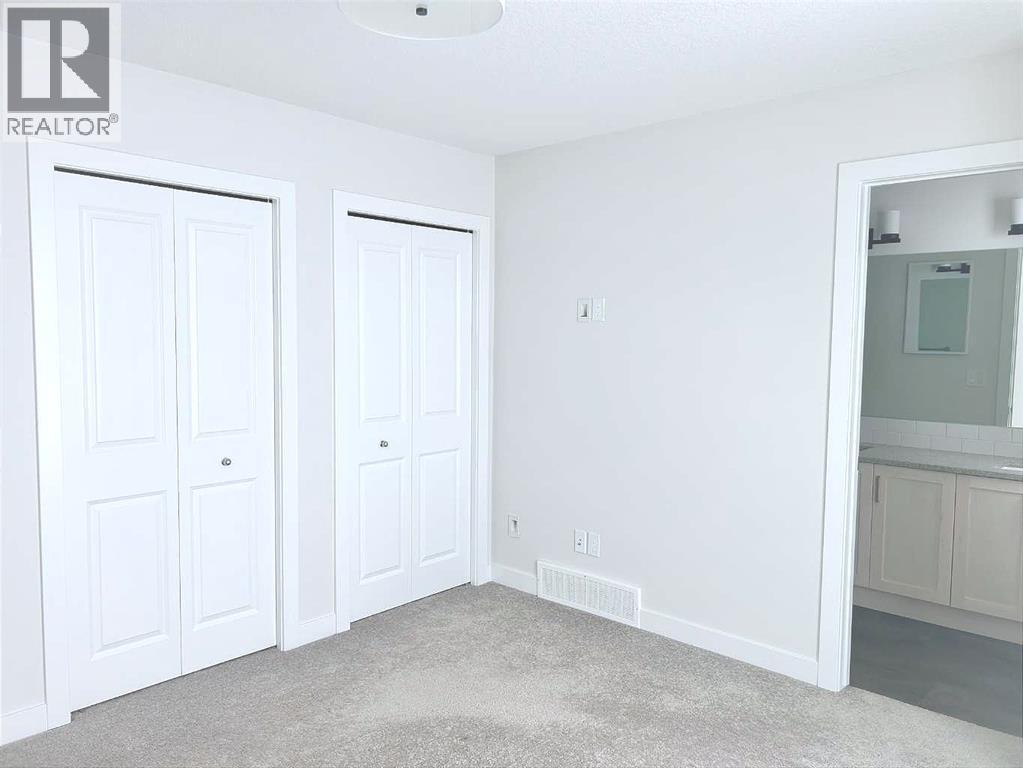 
          210 Alpine Avenue Southwest
            <br/>
            <span>Calgary</span>
            , 
            <span>AB</span>
             <span>T2Y0R8</span>
         - Photo 25