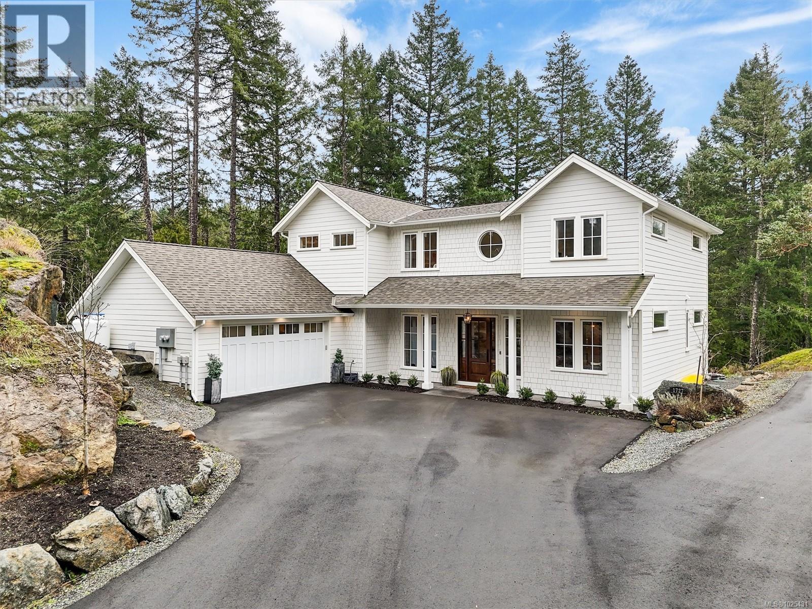  1727 Mary Place, Highlands