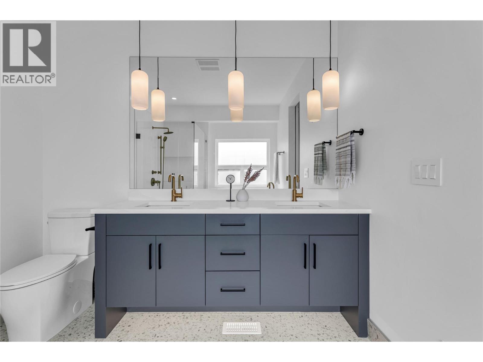  3044 Shaleview Drive, West Kelowna