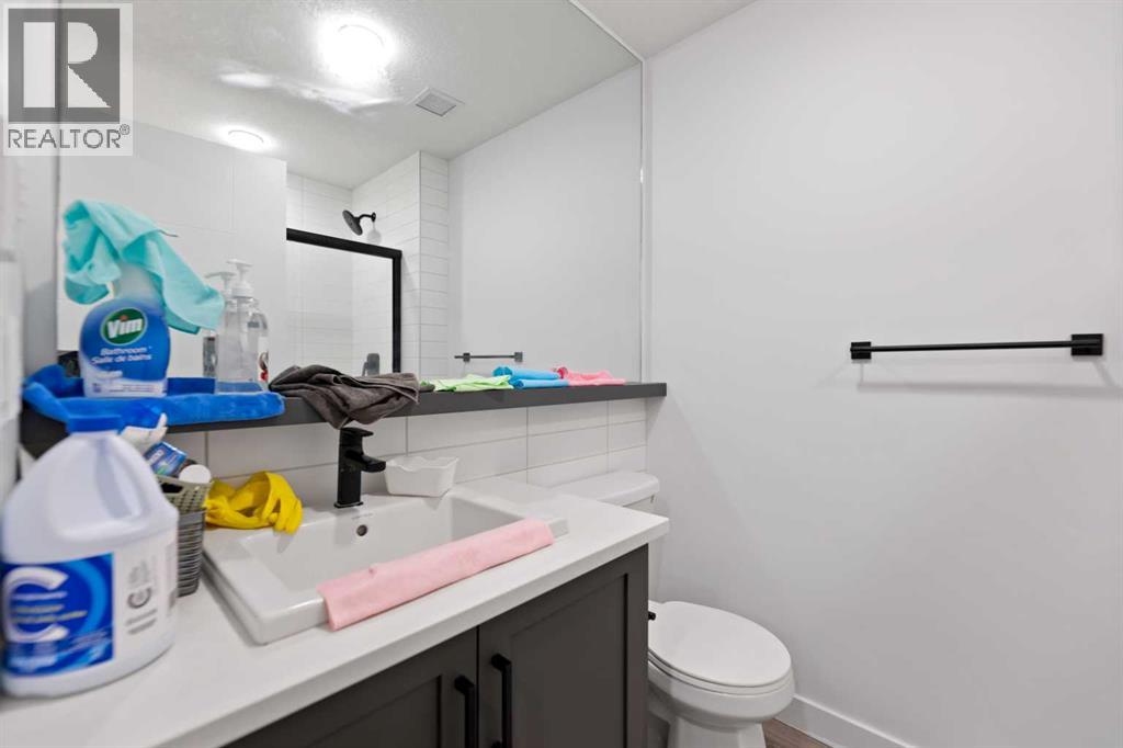 Single Family House for Sale in   University Avenue NW University District Calgary 