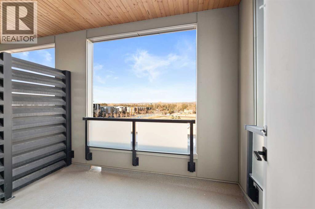 Single Family House for Sale in   University Avenue NW University District Calgary 