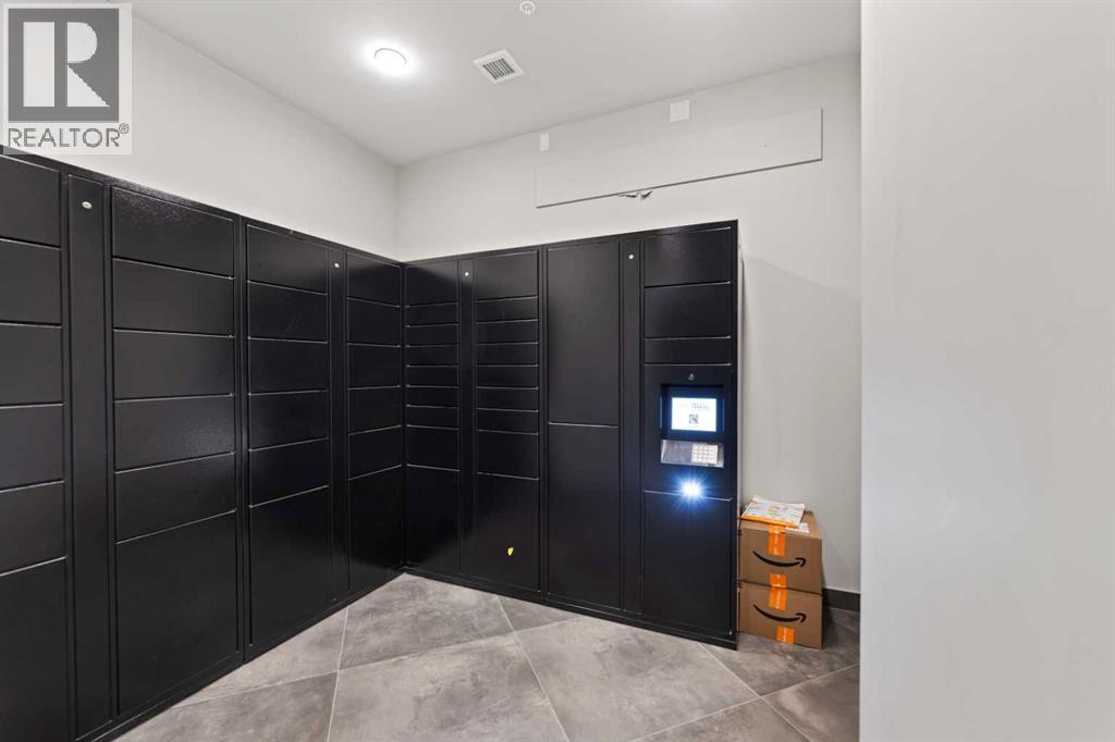 Single Family House for Sale in   University Avenue NW University District Calgary 