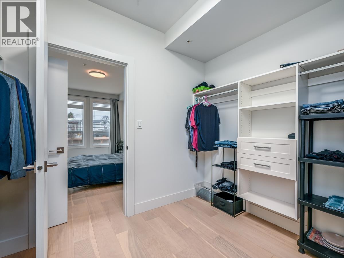 #107-4686 51 Street, Delta