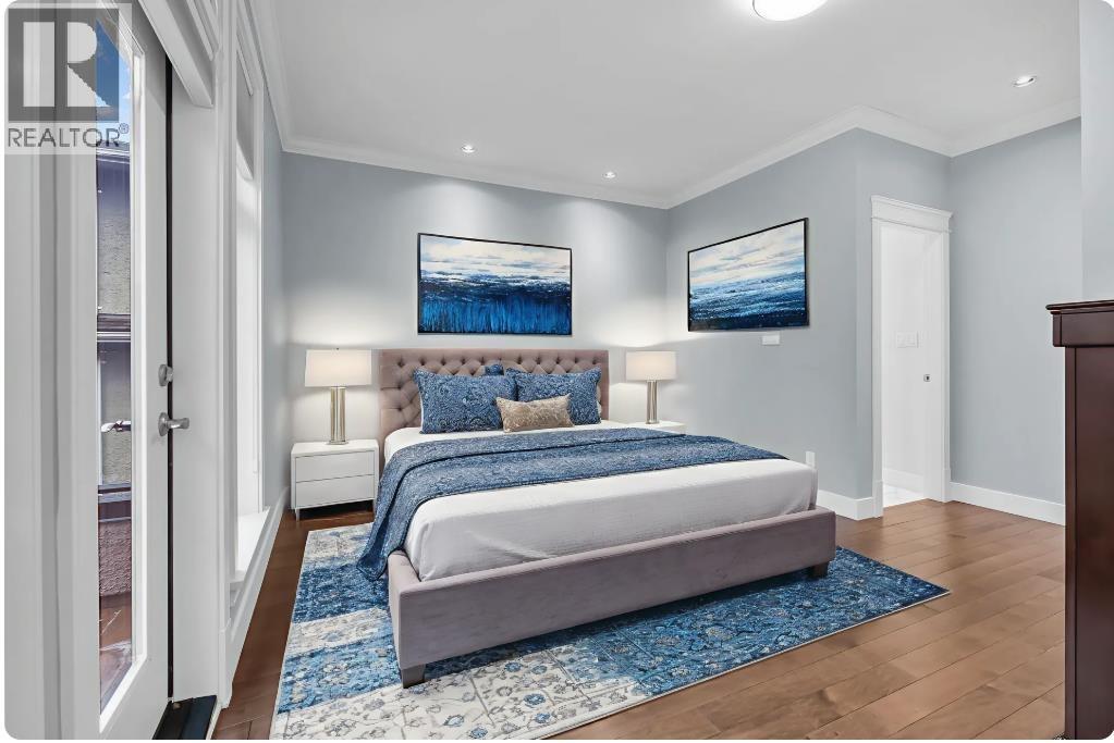 8168 HUNTER STREET, Burnaby