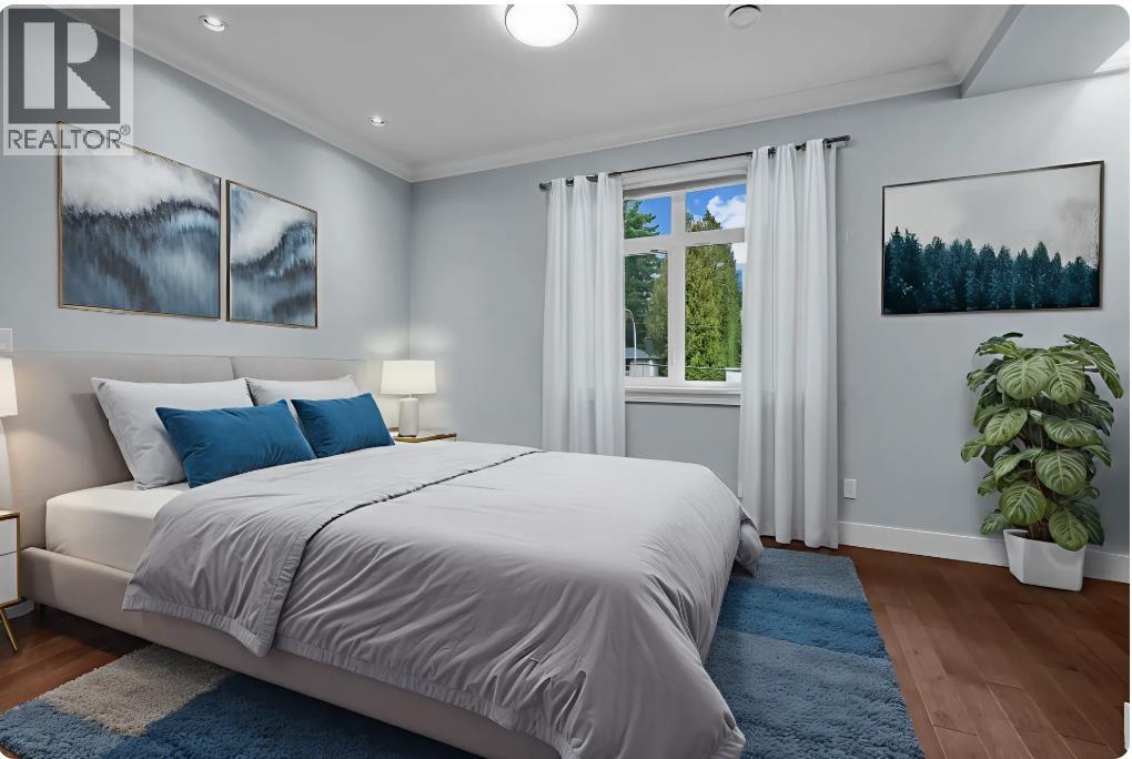 8168 HUNTER STREET, Burnaby