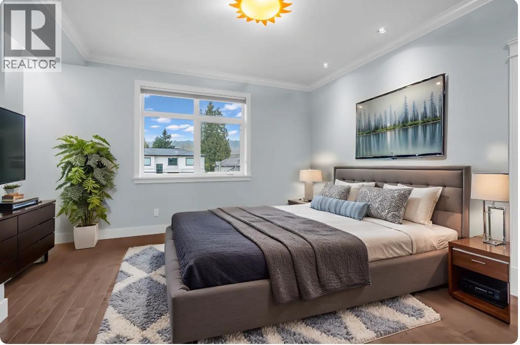 8168 HUNTER STREET, Burnaby